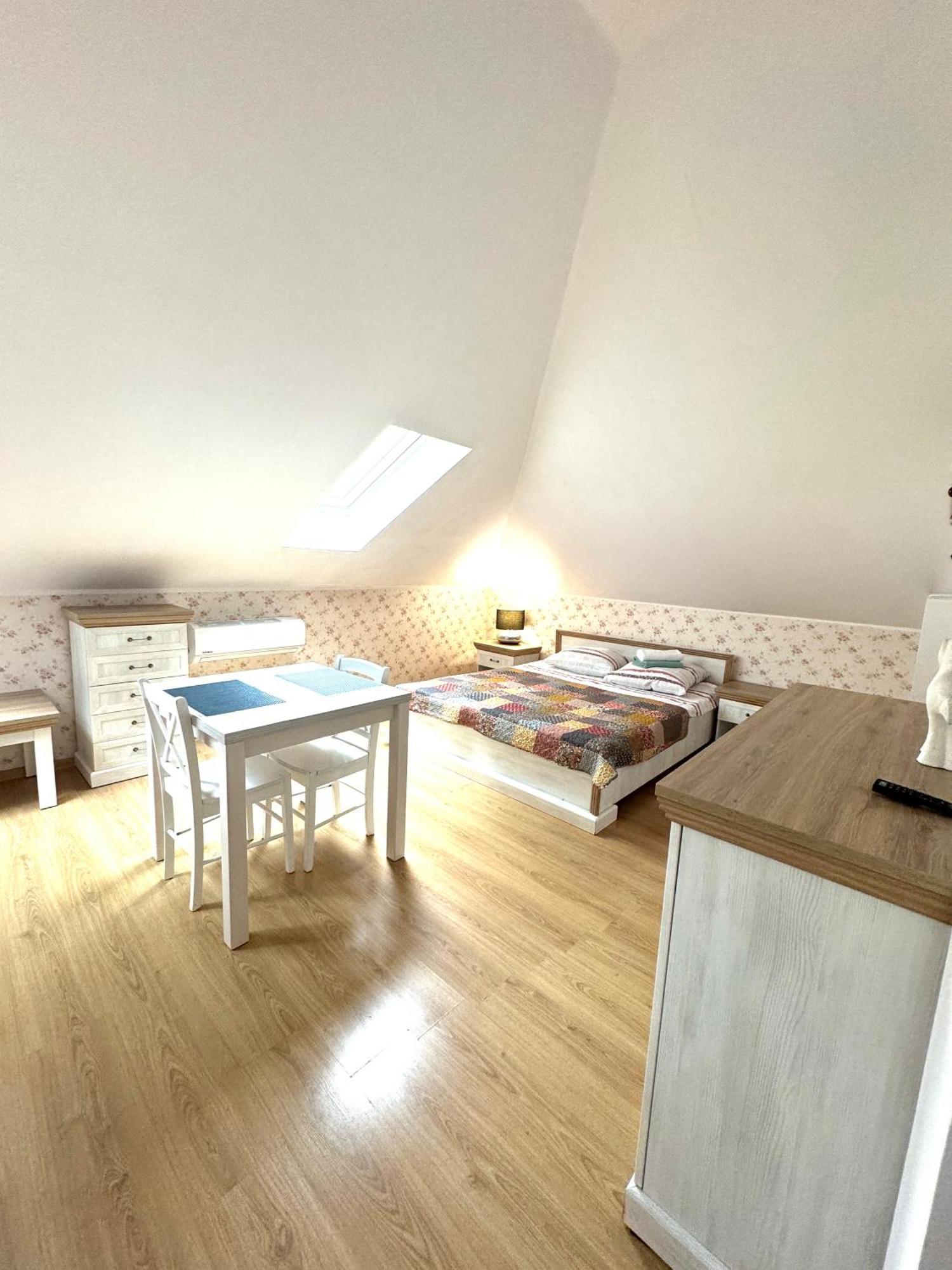 Hostel Koral Шчечин Екстериор снимка